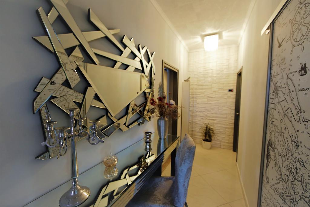 VillaLONG ISLAND****Luxury Residence Sali Exterior foto